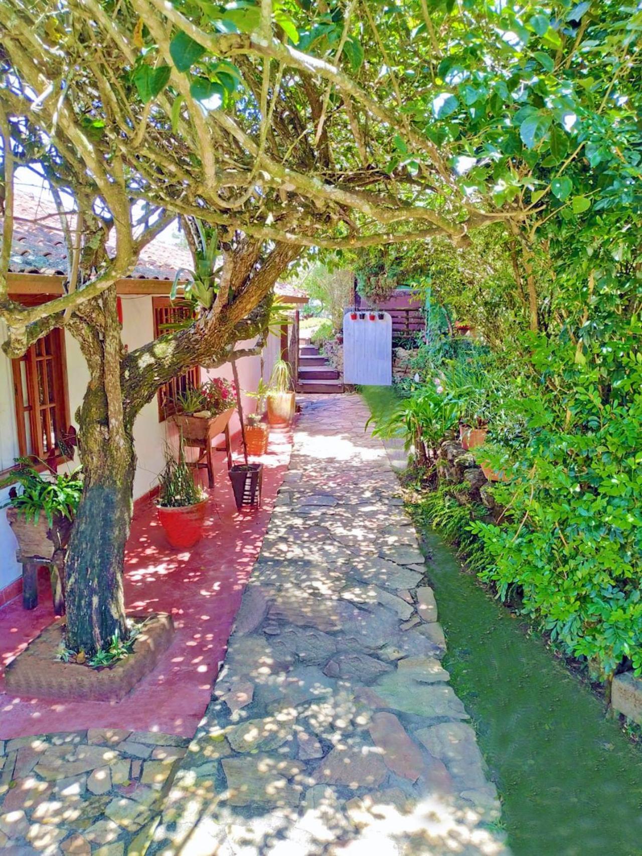 Pousada Kokopelli Lavras Novas Extérieur photo